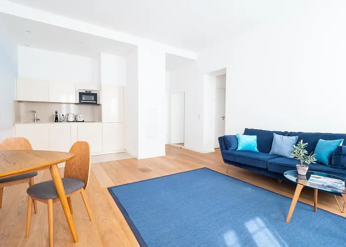 Appartements Proche Croisette, Casino, Plages, Centre Ville Et Gare